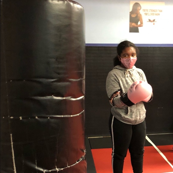 Meet your Posher, Simone - Picture 7 of 7